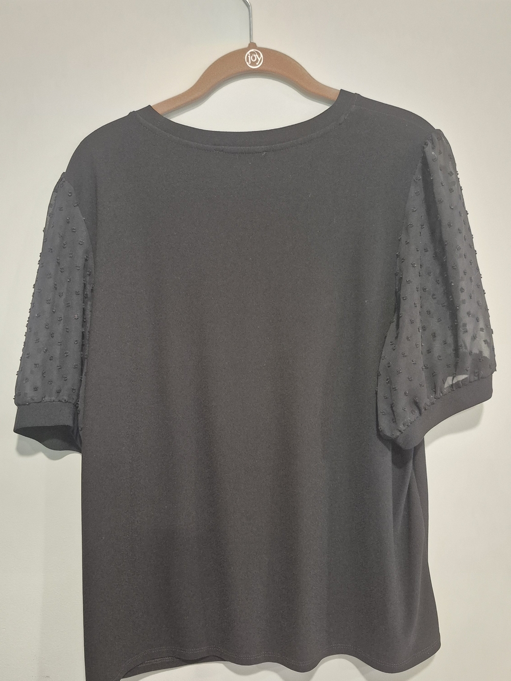 CeCe Black Short Sleeve Puff-Sleeve Knit Top - Picture 2 of 3